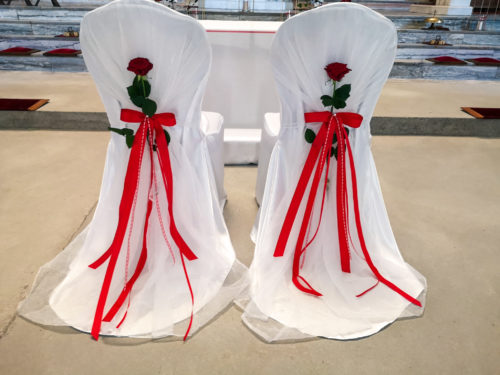 dekoracja ślubna w kolorze czerwonym